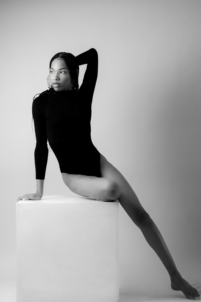 thepaigemonroe's tweet photo. i didnโt come this far just to come this far
#explorepage #photoshoot #photography #inspiration #fashionmagazine #editiorialmodel #vogue #modelscout #commercialmodel #bodygoals https://t.co/31nizfeTut