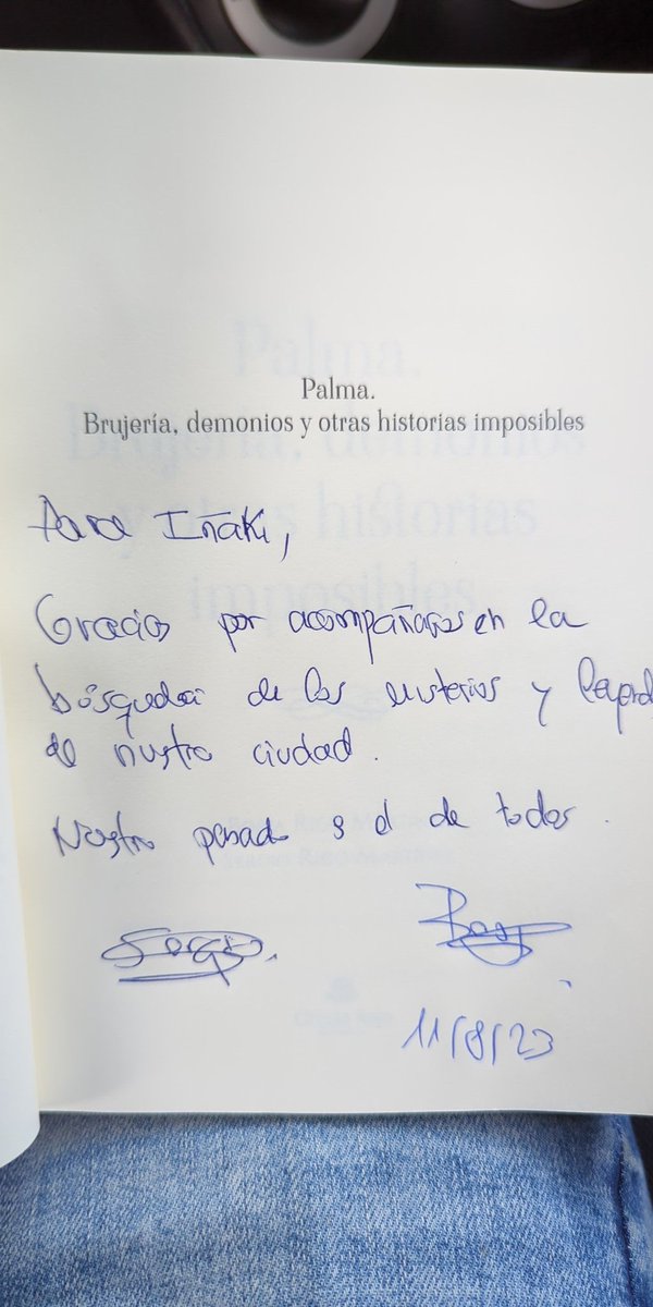 diidiimau's tweet photo. Presentación del libro 'PALMA' Brujería, demonios y otras historias imposibles...
de los hermanos @Sergio_RigoM y #BorjaRigo
Gracias por la dedicatoria!!
Tengo que decir que la semana que viene voy a visitar la tumba de #Catany que me puede la curiosidad! https://t.co/FjqfMfPMhP