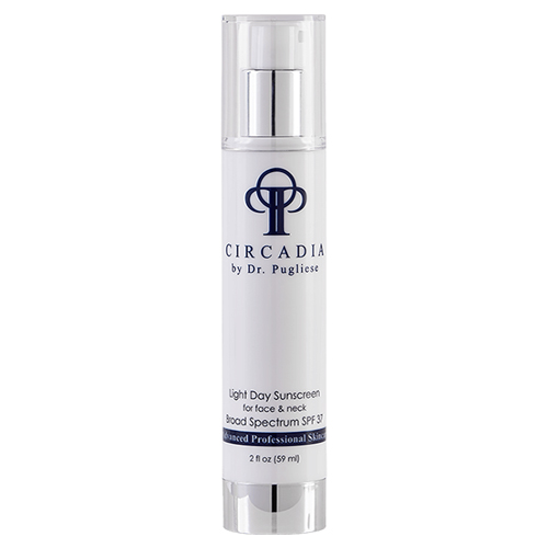 Circadia Light Day Sunscreen SPF 
Off on your hols or stuck at your desk you need sunscreen - it's SKIN PROTECTION FACTOR!
Lightweight, moisturising, fast absorbing, transparent, Can be used after treatments like peels, microneedling, soothing protection
dianenivern.com/product/circad…