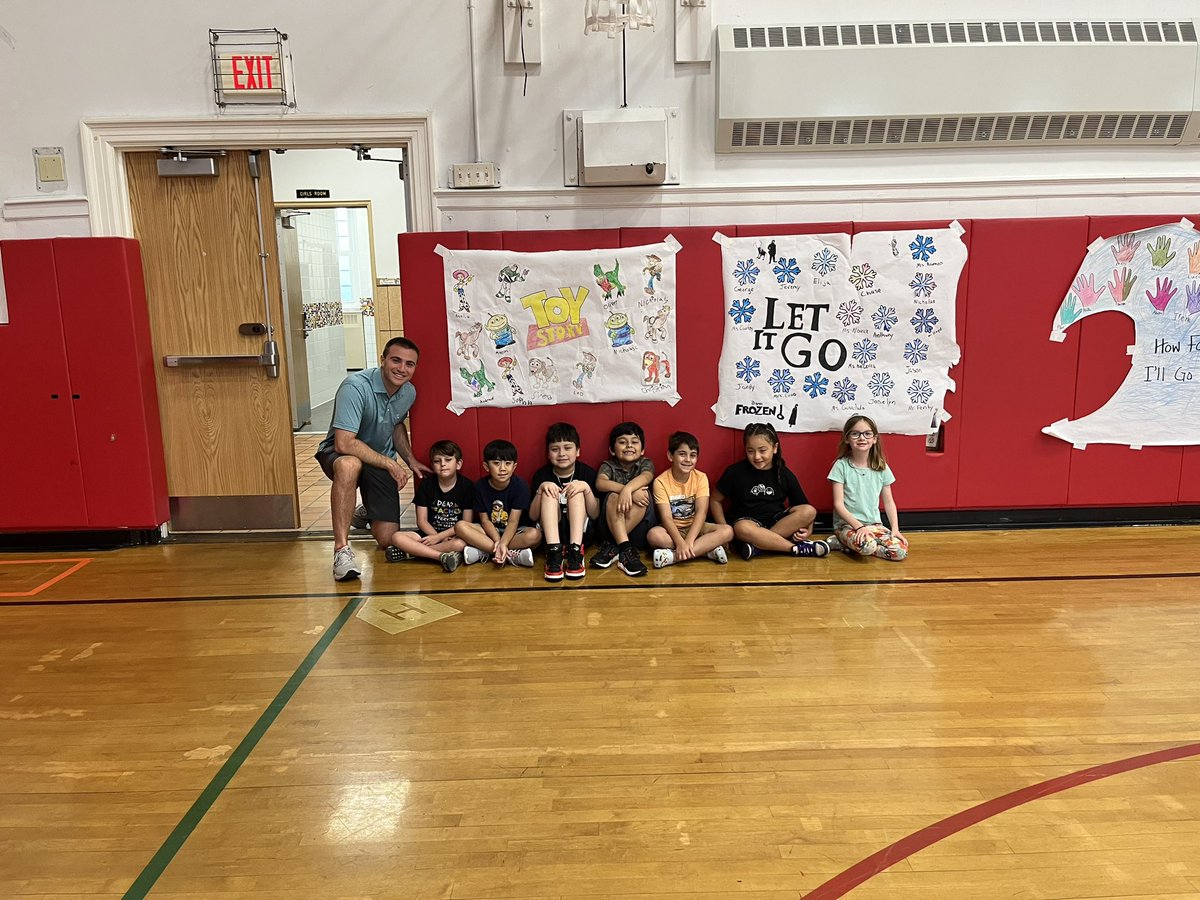 Mr. Fenty tweet media