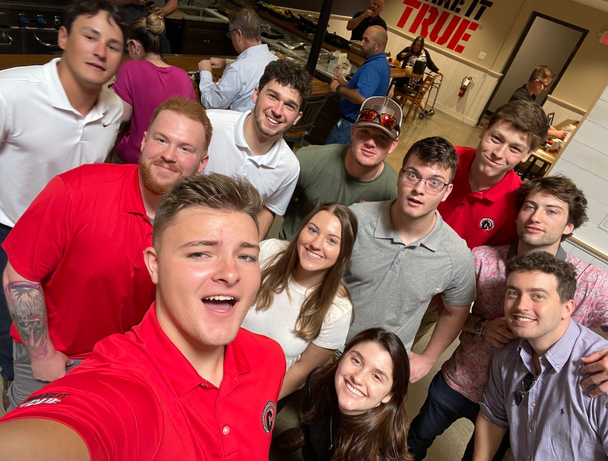 CCI_Contractors's tweet photo. Saying farewell to our #Summer2023 Interns today with a special lunch. We're going to miss them! #ConstructionInternship https://t.co/9vVGWVBpvL