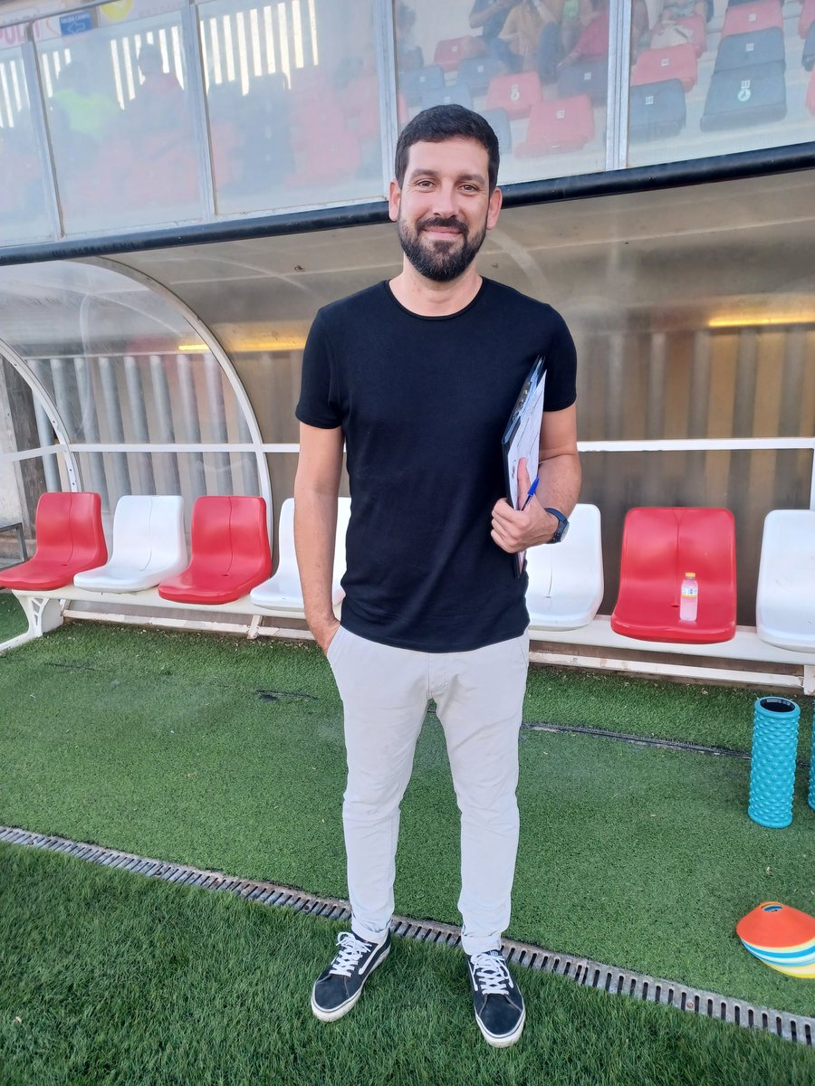 COPE_Lorca_'s tweet photo. @treceraG13 
Alineaciones del @pulpileatletico - @CDBalaAzulOfic1 .
Primer amistoso de los de Juanjo Asensio.
Pizana, Gabi Ramos, Dani Casado, Meca y Cristo Martín en el once inicial.
@victordus sale con Omar y Passotti, ex @lorcadeportiva https://t.co/QkSBxPx10J