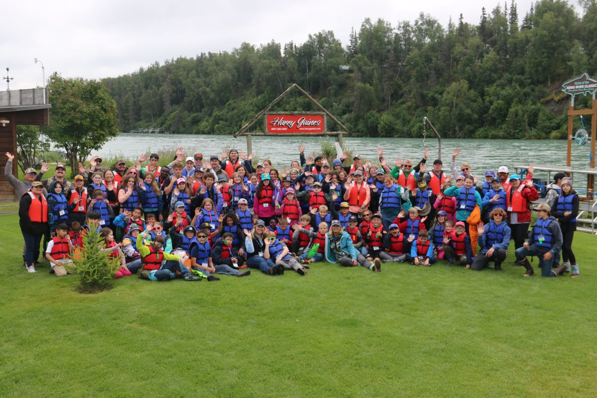 AKBOAT's tweet photo. The #KenaiRiver Jr. Classic was a blast this year! We're always glad to participate in this event. Special thanks to everyone who participated in the #lifejacket fashion show, including #LisaMurkowski!

📷: Merrill Sikorski https://t.co/ylKPE1B2VX