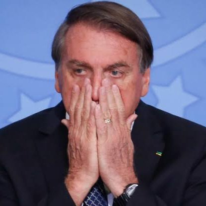 NP__Oficial's tweet photo. 🚨 Opinião: l  Onde Bolsonaro deve passar o dia dos pais? https://t.co/UcIpVdCf2V