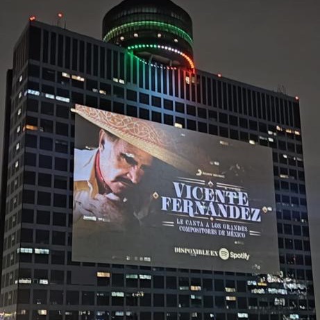_VicenteFdez's tweet photo. "Vicente Fernández Le Canta A Los Grandes Compositores de México" está presente en el WTC de la CDMX. Escúchalo en @SpotifyMexico: https://t.co/eLyVJFbC4d https://t.co/rHZymlZDdy