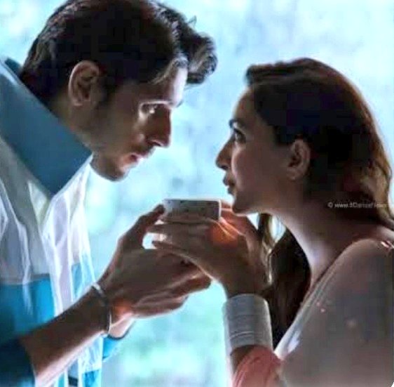 2 years of them and their eternal love story
Vikram -Dimple 💕🥹
#SherShaah <a href="/advani_kiara/">Kiara Advani</a> <a href="/SidMalhotra/">Sidharth Malhotra</a>