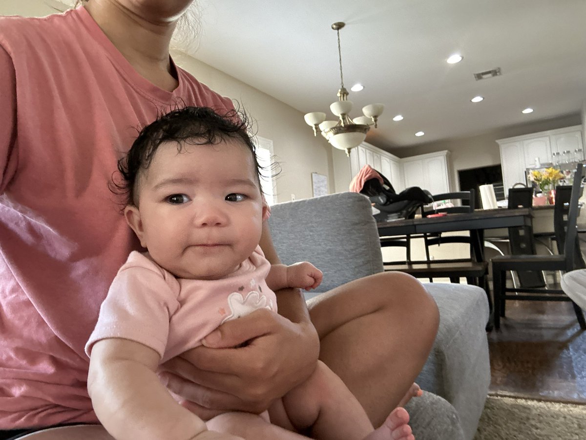 _jess_jo's tweet photo. My mini me💕 https://t.co/jqZuWMhZqo