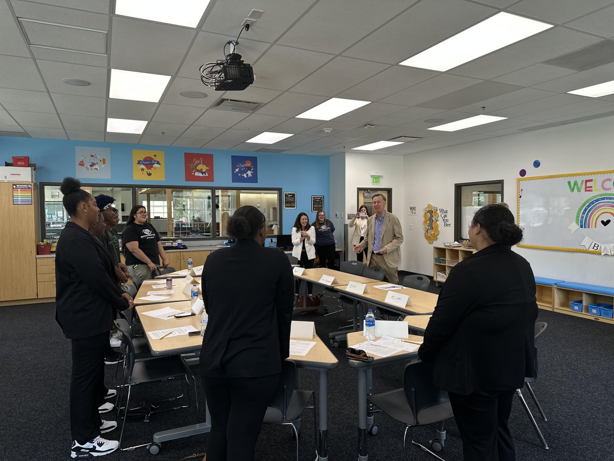SenatorHick's tweet photo. It was great to join members of Colorado’s Boys &amp; Girls Club and young leaders from across the state to talk about the issues most important to them.

There’s so much we can learn from our youth, and we owe it to them to create a future worth fighting for. https://t.co/Ji7F4HxjXy