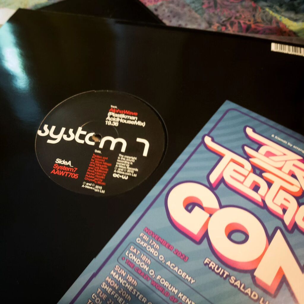 nigeljohnwade's tweet photo. Only made one Bandcamp Friday purchase. Having recently discovered that System 7 are on there and have a pretty extensive library of their back catalogue I purchased a physical copy of the majestic Plastikman remix of Alphwave. My original has been lost … https://t.co/xJ7dD5lByr https://t.co/LsgnagqJDo
