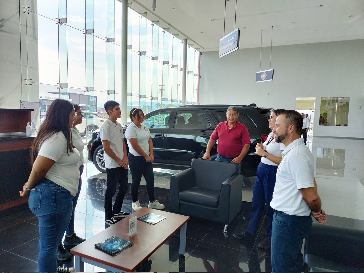 Jgpm12Jose's tweet photo. Los obstáculos no tienen que detenerte. Si te encuentras con un muro, no te des la vuelta o te rindas. Averigua cómo escalarlo, atravesarlo o rodearlo.
#ModeloDualAutomotriz
#Autoser
#ConalepPuertoVallartaII https://t.co/dieChG0Aac