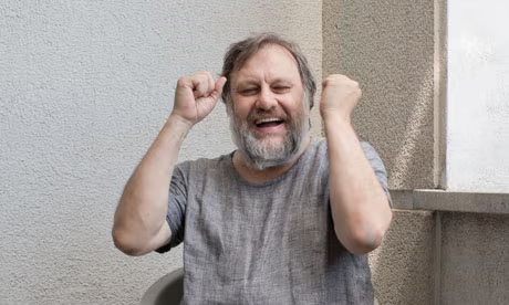 Cuando estas esperando el metro, miras el tunel y viene el tren