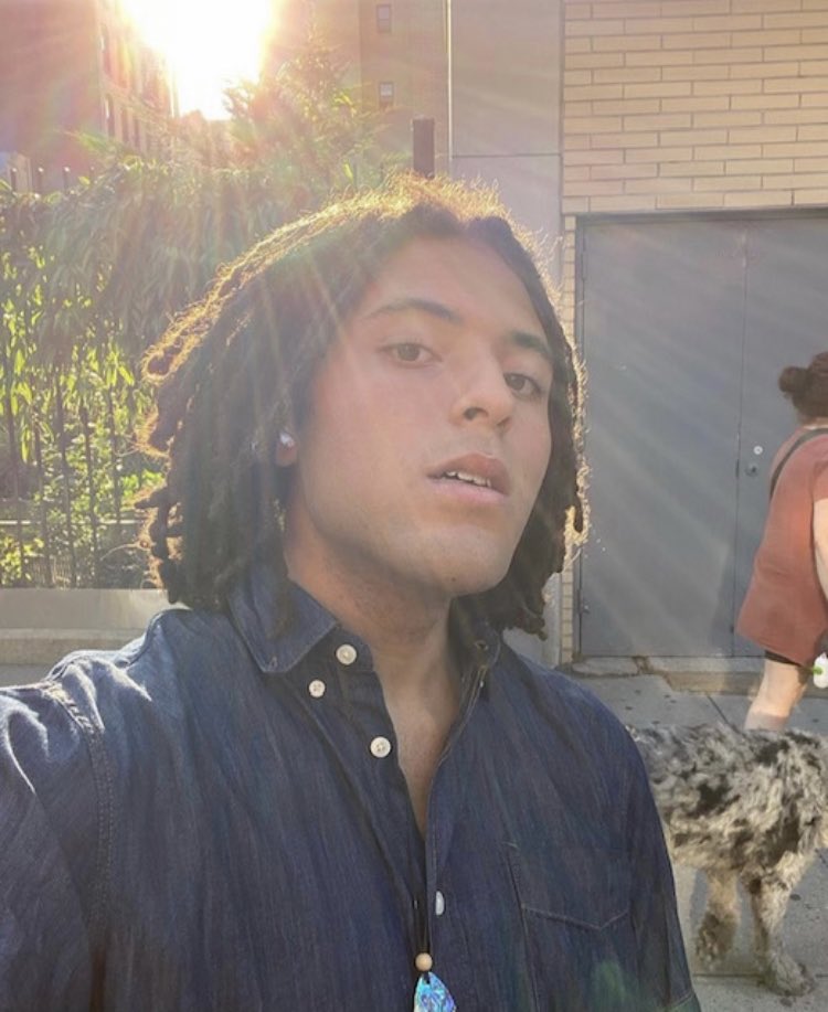 JuliaSchellnyny's tweet photo. My son, Talin Schell is running for the SagAftra local NY board. His voting #’s are 19 and 108. Thanks! #sagaftrany#sagaftrastrike2023
#votenew https://t.co/pKJpWu6s01 https://t.co/FfIlay4FMW