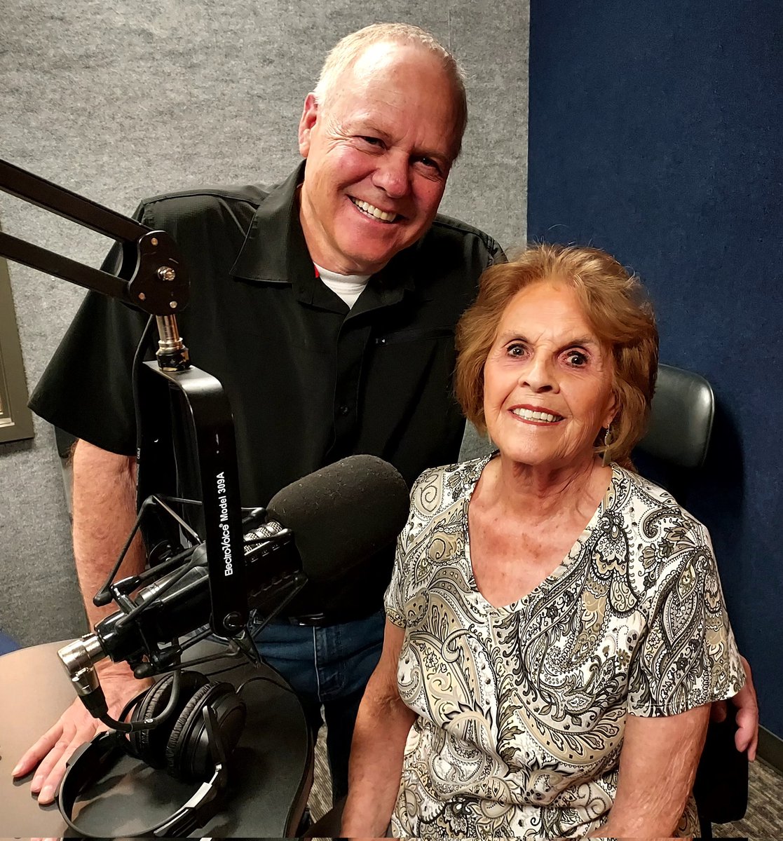 🇺🇸 Ahead this Sunday, NOON MT <a href="/710KNUS/">710 KNUS Denver</a> one of our favorite <a href="/AmVetShow/">Am Veteran Show 🇺🇸</a> episodes ever: two long-time friends <a href="/ChrisCangilla/">Chris Cangilla</a> &amp; <a href="/Kencan14/">Kencan</a> discuss their podcast series <a href="/OurWWIIDad/">OurWWIIDad Podcast</a>.
Their wonderful mom Pat joins us as we remember #WWII #veteran Lou Cangilla 🪖 
youtu.be/hsfLF-sY1bk