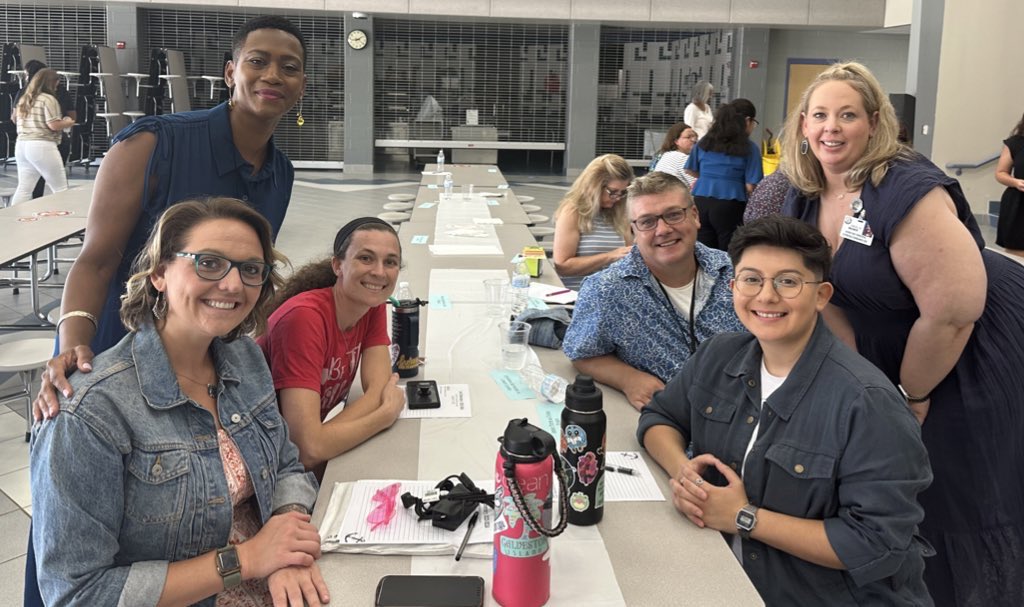 Lee Elementary (@leecfisd) on Twitter photo We loved seeing our new teachers and mentors today! Itās going to be a great year! <a href="/CyFairISD/">Cypress-Fairbanks ISD</a> We loved seeing our new teachers and mentors today! Itās going to be a great year! <a href="/CyFairISD/">Cypress-Fairbanks ISD</a>