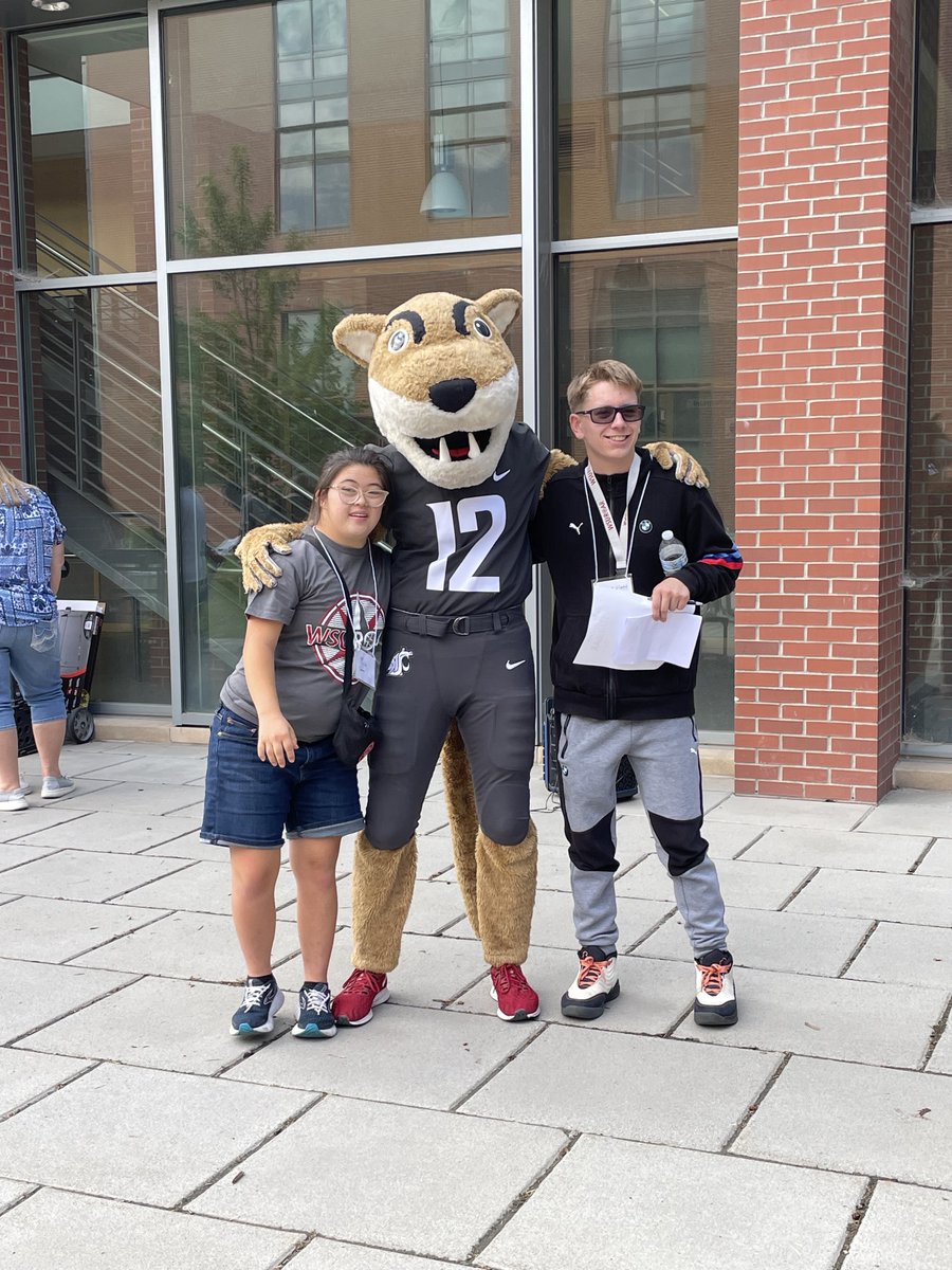 WSU ROAR tweet media