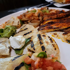 IxtapaFineMex's tweet photo. Join us this weekend - indoors or on our patio in OP! Something delicious is waiting for you! #méxicanfoodie #bestmexicanfoodintown #authenticmexicanfood #mexicanfood #zonarosadining #overlandparkdining #kcfoodie #bestmexicanfood https://t.co/drXAqwqUPi