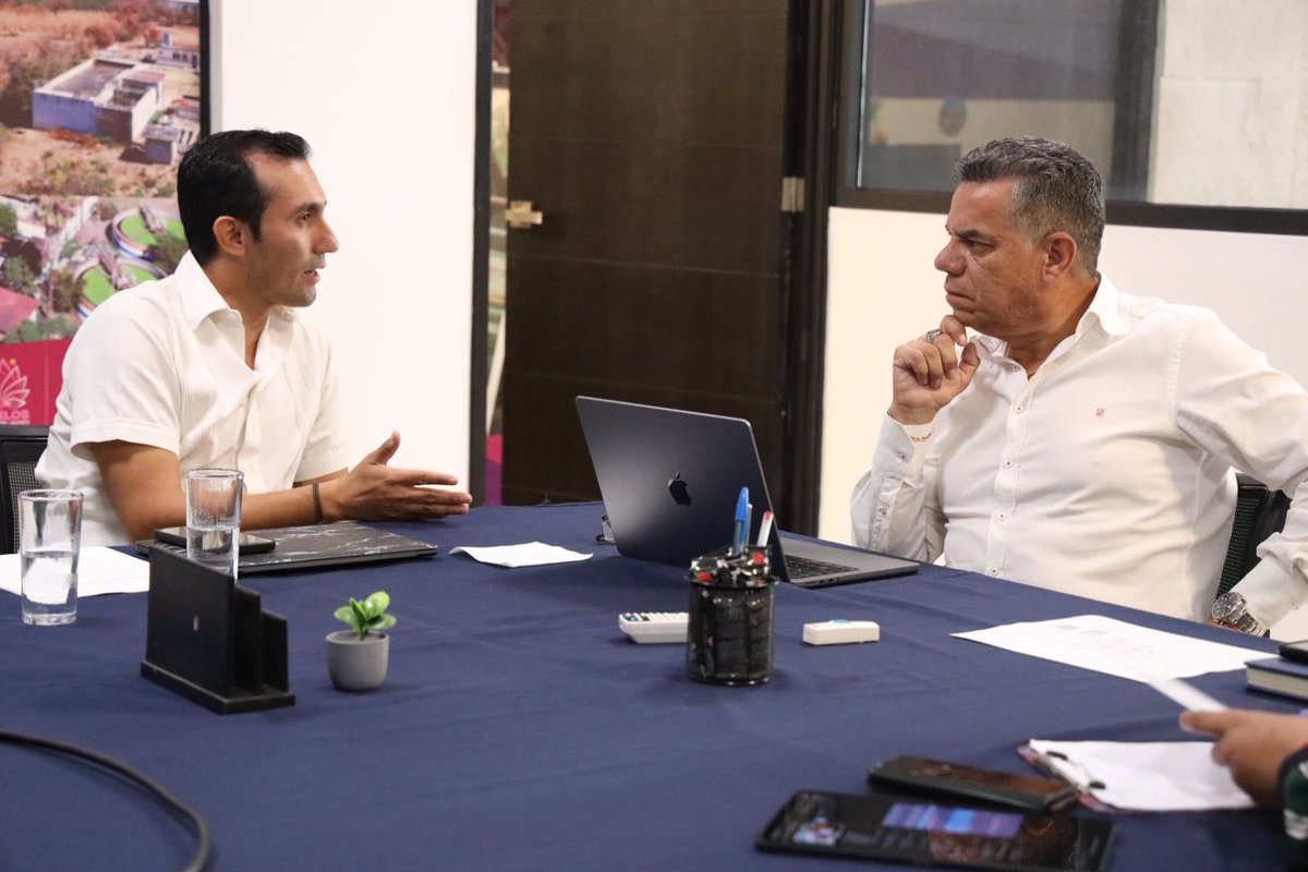 Nuestro director de operaciones  <a href="/ivanramirezf/">Ivan Ramírez</a> se reunión con el Secretario Ejecutivo de la Comisión Estatal del Agua en Morelos  <a href="/jaime_juarezlpz/">Jaime Juárez López</a> , el objetivo de esta reunión es seguir colaborando para crear más proyectos de infraestructura hidráulica y sociales en Morelos.