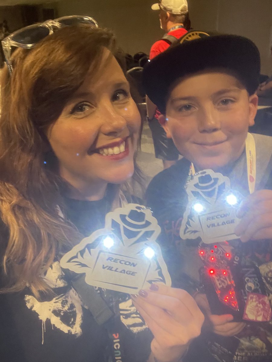 joellen's tweet photo. ⁦@ReconVillage⁩ badges!!! #DEFCON31 https://t.co/YXYSpg2orV