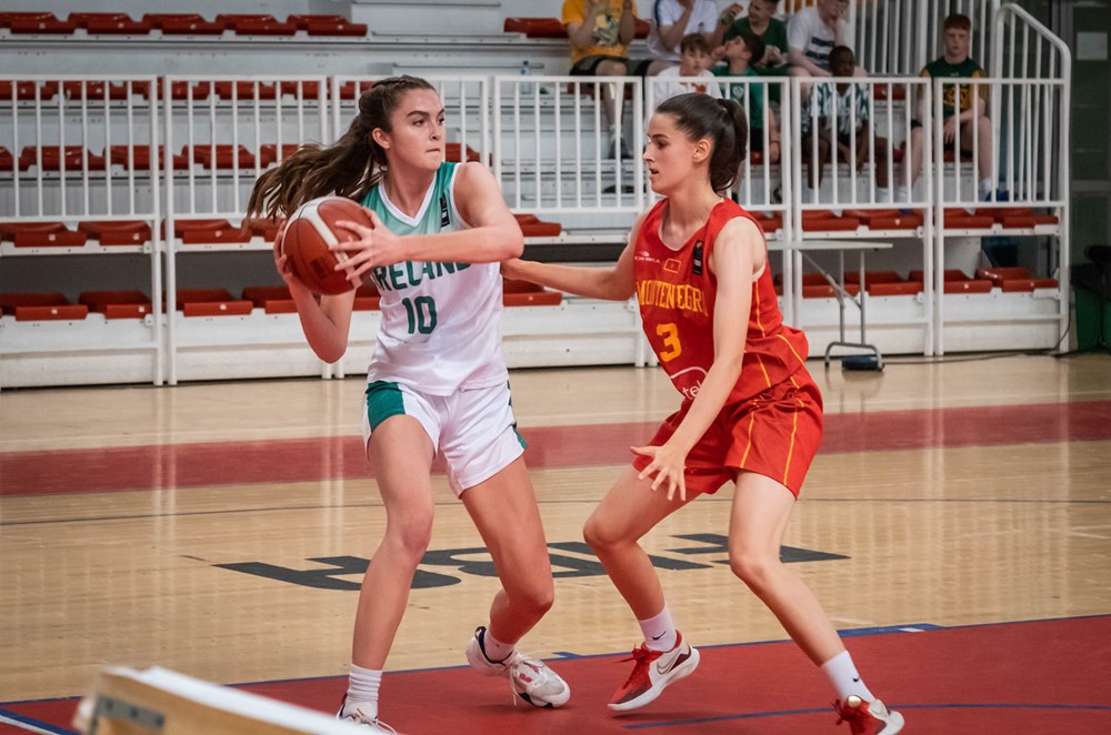 BballIrl's tweet photo. 𝙍𝙀𝙎𝙐𝙇𝙏

FIBA U16 Women's European Championship
🇮🇪45-82🇲🇪 

Next up for the team is Cyprus at 1230 on Saturday, watch here ➡️https://t.co/CB2Gfj6kAV

#Greenmeansgo ☘️ https://t.co/uNYt9aDFzG