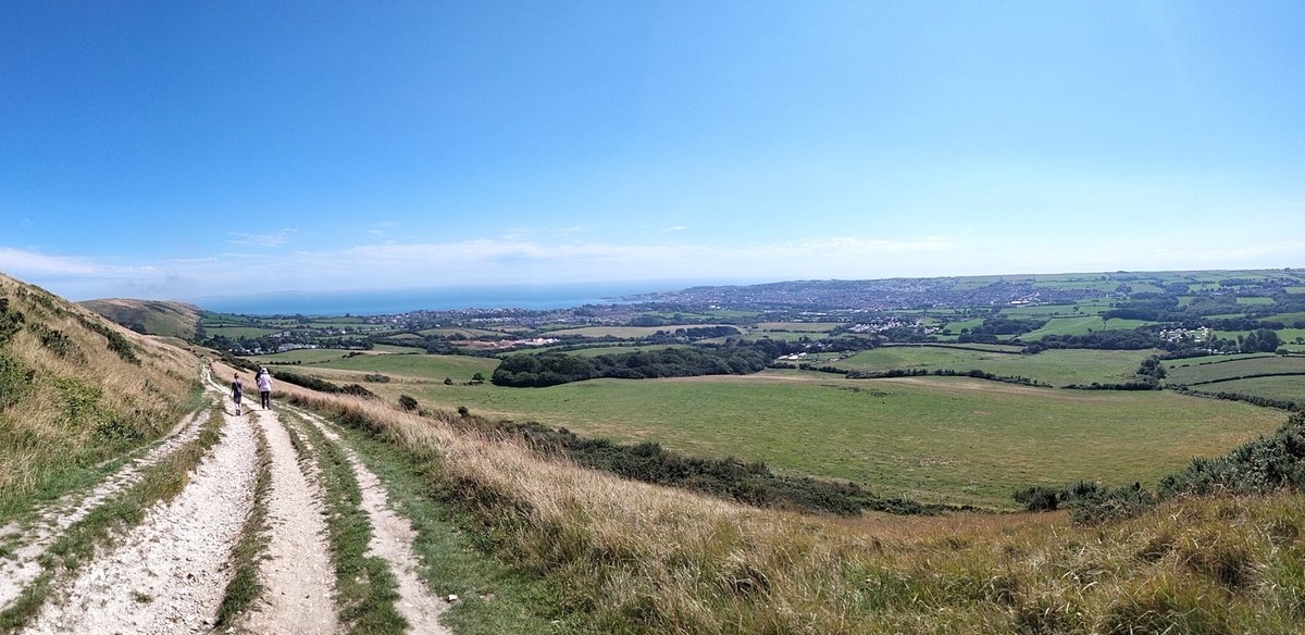 grm_uk's tweet photo. Really proud of my girls retracing F's steps from her @StJohns_Redhill school trip. 

Thanks @lymden79 for the @Strava route along the #PurbeckWay from @CorfeCastleUK to a well earned dip at studland beach. https://t.co/bFvIlCIiDH
