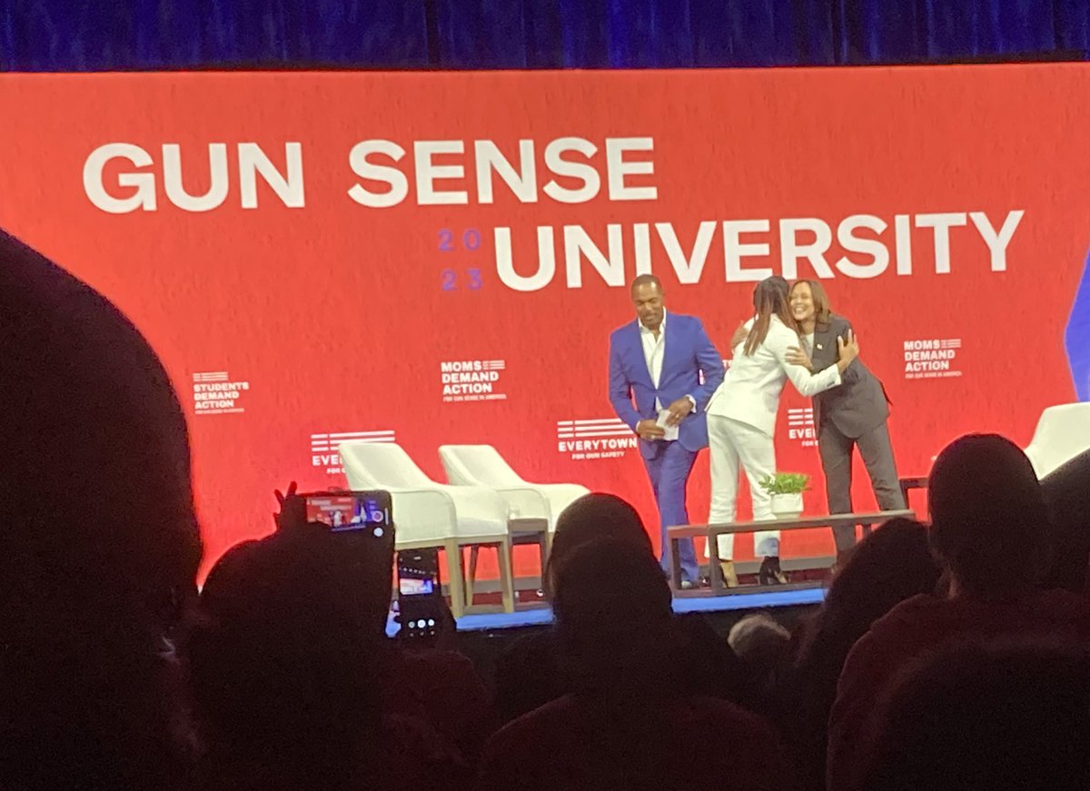HilbertHeather's tweet photo. Black women out here changing the world, y’all! #GSU2023 @MomsDemand @Everytown @VP @FerrellZabala https://t.co/jSfAmOT7rm