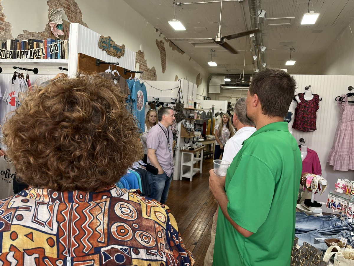 LearningVbsd's tweet photo. Great day at our Connecting Educators To Industry! High School teachers got the opportunity to tour Prospect Water Station and The Mercantile shop downtown. https://t.co/FGG5lff89f
