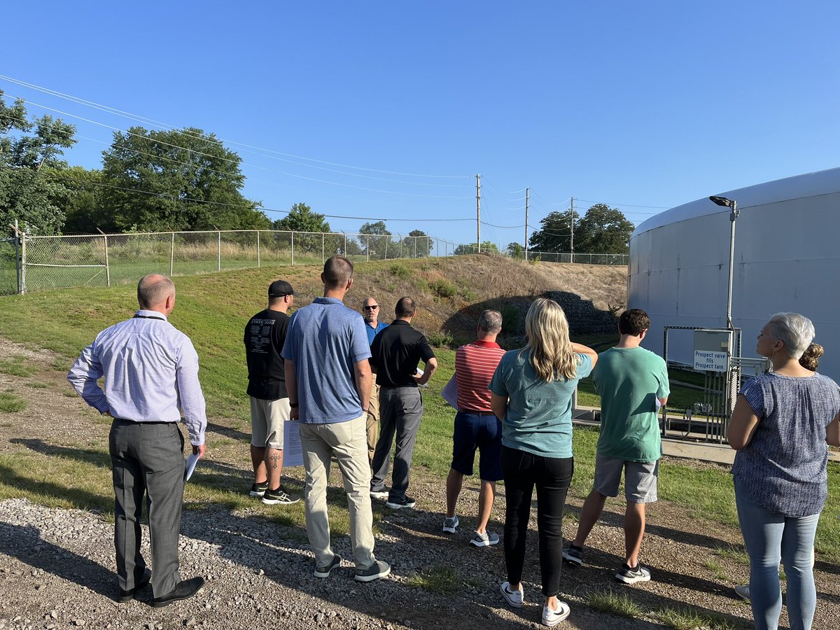 LearningVbsd's tweet photo. Great day at our Connecting Educators To Industry! High School teachers got the opportunity to tour Prospect Water Station and The Mercantile shop downtown. https://t.co/FGG5lff89f