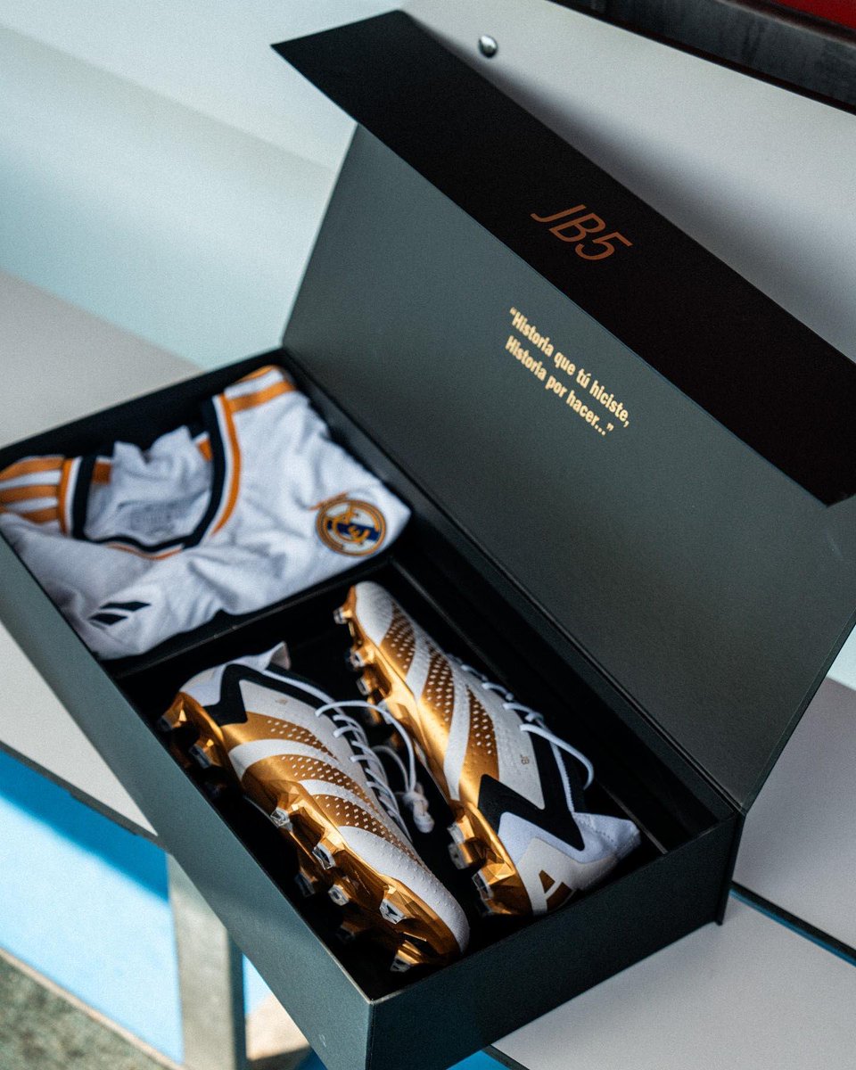 EditionMerengue's tweet image. Les nouveaux crampons de Jude Bellingham 😍