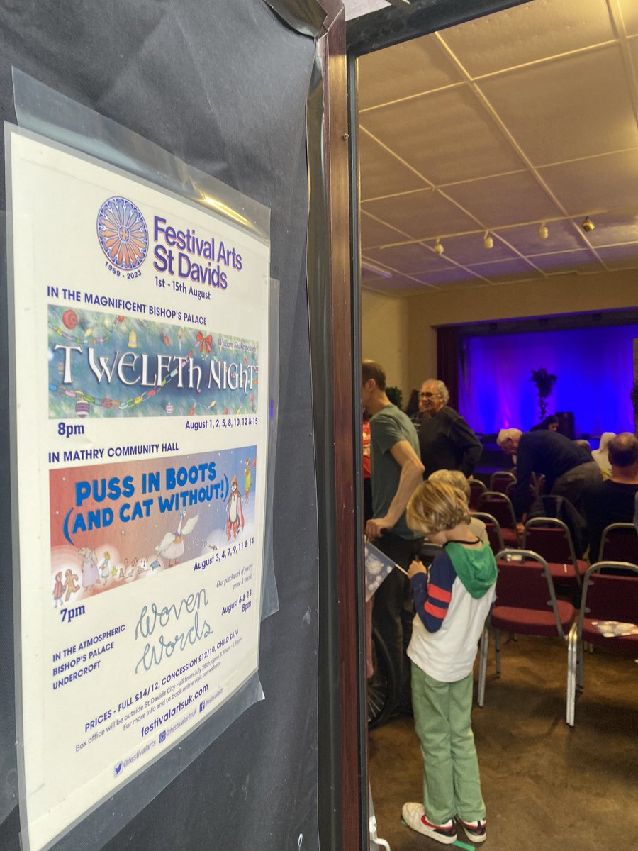 If you’re in #Pembrokeshire there’s still time to catch this Summer’s <a href="/festivalarts/">Festival Arts</a> performances. Another superb show from our neighbours again this year.