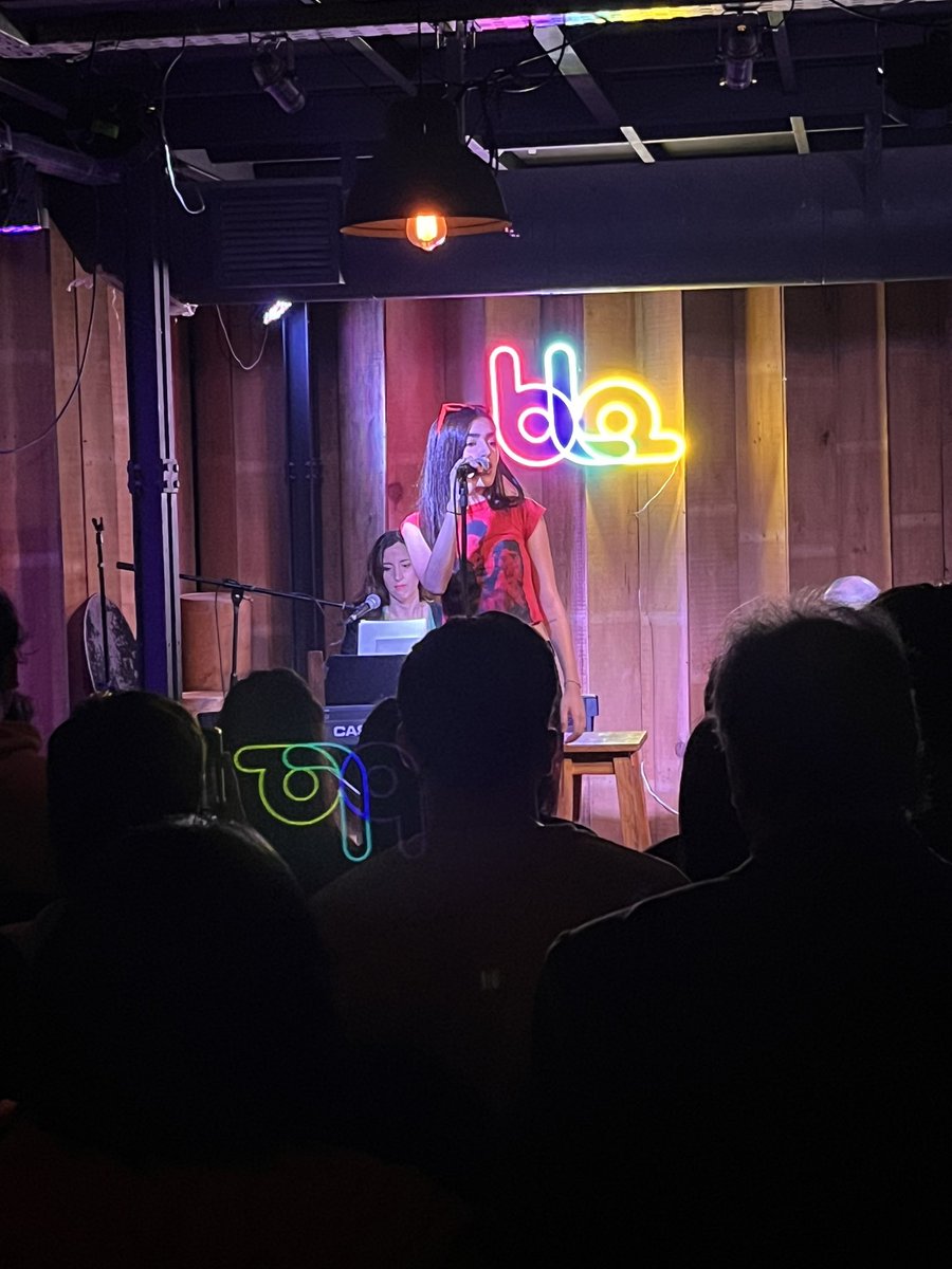 wizardmindok's tweet photo. @blaenvivo , el medio más revolucionario y líder en entertainment, podcast y streaming, realizó por segundo año consecutivo el BLA ACOUSTIC FESTIVAL , donde los mejores artistas emergentes del país comparten su música con todo su público. https://t.co/Lb6n8eBMYh