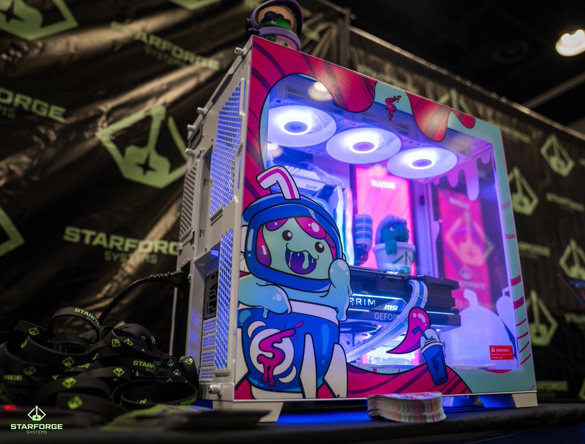 StarforgePCs's tweet photo. This @SlushiiMusic PC was a hit at LTX 🍧

Who wants one? https://t.co/efpfnPfe3c
