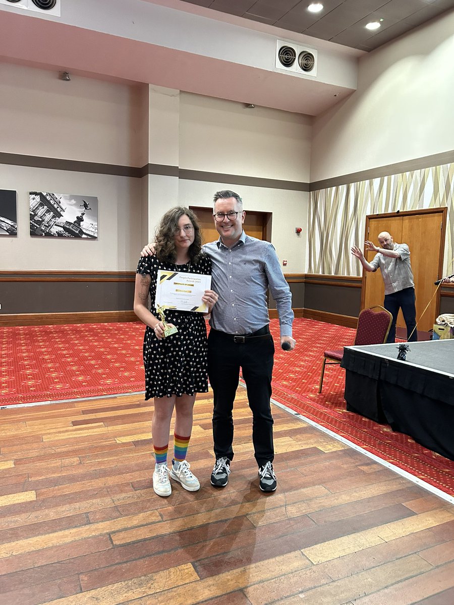 NHS_ELFT's tweet photo. 🔬 Applauding our Research &amp; Innovation Award winner, Shana! 🔍 From spearheading Discovery College to crafting workshops on sensitive topics, her creativity knows no bounds. 🎨🚀 #ResearchInnovationAward #ELFTPPAwards https://t.co/nRB6TL2eXa