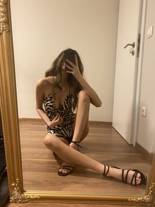 You know how much I love mirror selfies?  🤩 🤩  #model #sexy #yourgirl #onlyfans #porn #xxx https://t<a href="/tag/model"class="tags">#model</a><a href="/tag/sexy"class="tags"><span>#sexy</span></a><a href="/tag/porn"class="tags"><span>#porn</span></a><a href="/tag/xxx"class="tags"><span>#xxx</span></a><a href="/tag/yourgirl"class="tags"><span>#yourgirl</span></a><a href="/tag/onlyfans"class="tags"><span>#onlyfans</span></a>