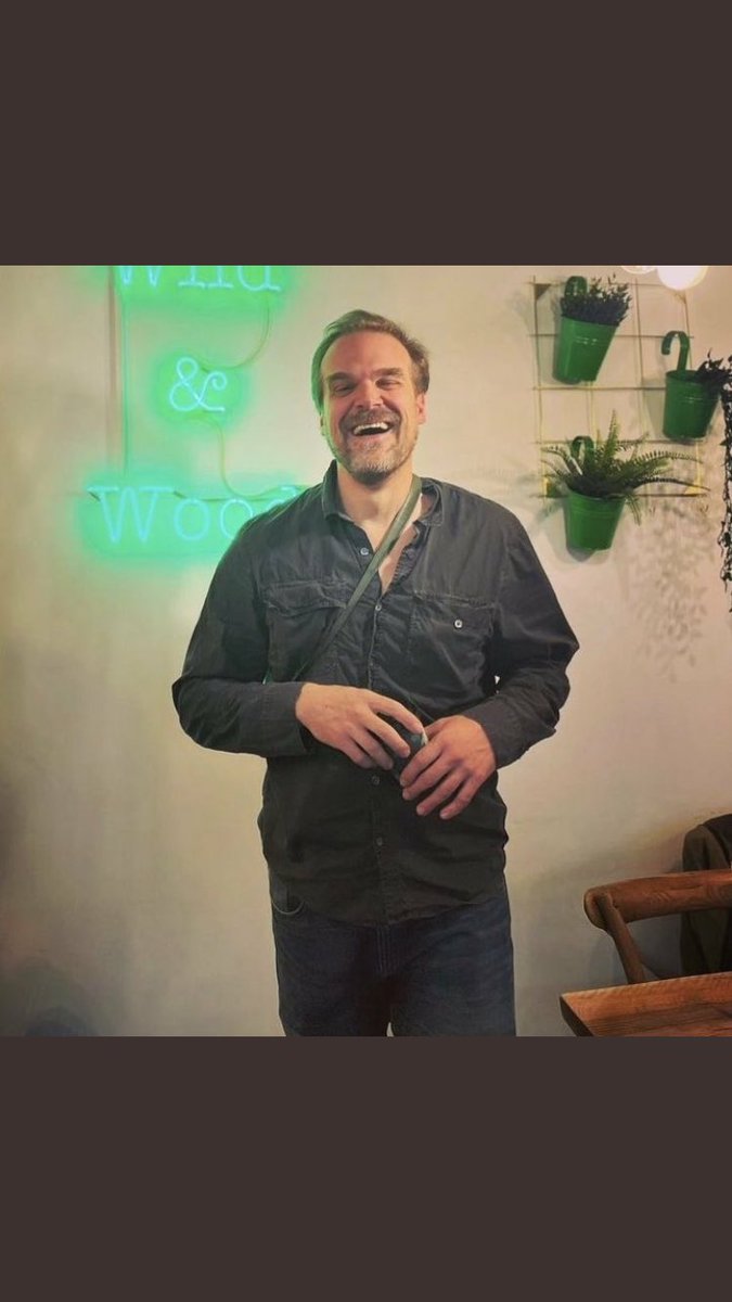 Sherrie87's tweet image. I have tickets to meet @DavidKHarbour at @bigtexcon with 2 of my Jopper besties in October and it is bliss! #jopper #DavidHarbour #bigtexcon #BucketList