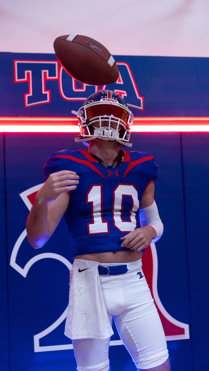 TCA Addison Sports (@tca_addison) on Twitter photo We’re Baaaaack 🗣️
🆚 <a href="/NavyOut/">Liberty Athletics</a>
7️⃣ JV Scrimmage
8️⃣ Varsity Scrimmage
9️⃣ Varsity Live Half
📍Liberty Christian
(📸: <a href="/BenSchumacher25/">ben schumacher</a> ) We’re Baaaaack 🗣️
🆚 <a href="/NavyOut/">Liberty Athletics</a>
7️⃣ JV Scrimmage
8️⃣ Varsity Scrimmage
9️⃣ Varsity Live Half
📍Liberty Christian
(📸: <a href="/BenSchumacher25/">ben schumacher</a> )