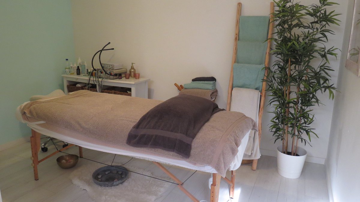 CorryZijl's tweet photo. Praktijkruimte in het centrum van Abcoude te huur!
De praktijkruimtes zijn geschikt voor profesionele behandelaars zoals Fysio, Massage en Coaching.
Deze zijn flexibel te huur op uur-basis. Mogelijk op alle weekdagen en avonden.
Bij interesse mail  praktijkruimteabcoude@gmail.com https://t.co/z8luoESr0J