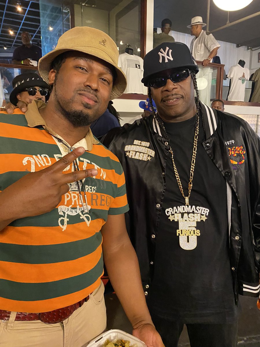 Country Black Man tweet media