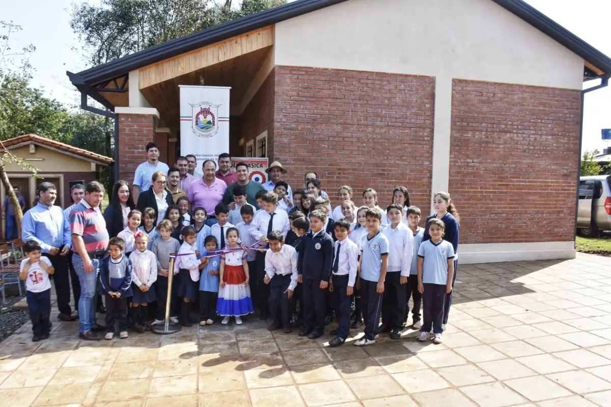 riosramirezc's tweet photo. ✓ Inauguración de obras ejecutadas en instituciones educativas del noreste departamental.

✓ Escuela Básica N° 8083 "Ciudad Nueva" de María Auxiliadora; distrito Tomás Romero Pereira,  y la Escuela Básica N° 939 "Rvdo. Padre Ricardo Musch" del municipio de Natalio. https://t.co/Eu65v8MCC4