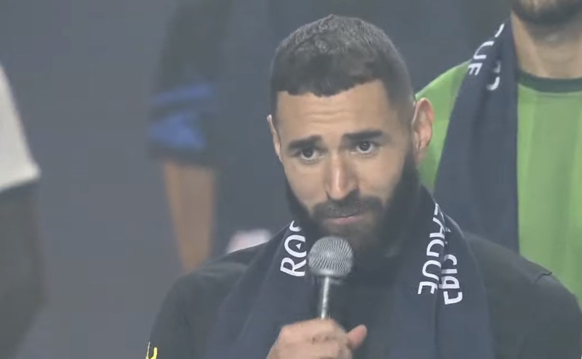 Mooj817's tweet photo. سؤال للمدريدي لماذا لا يعتبر بنزيما خائن للريال بعد كل هذا الصبر عليه طوال السنوات الماضية التي كان فيها كريم يقدم مستويات سئية وأهداف محققة يضيعها بكل غرابة وبطولات كان من الممكن أن يحرزها الريال لو كان يملك مهاجم آخر غيره وعندما أتى عرض مالي غادر  وترك الريال من غير مهاجم https://t.co/JVr4Gw7yMW
