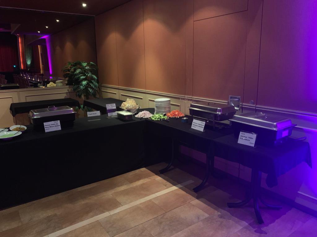 shantibcn's tweet photo. Gracias KYOCERA equipo por confiar en nosotros para su evento de premios. Nos alegramos que pudimos preparar el evento y su gala dinner para que disfruten de comida de la India  lejos de la India y una noche mágica en ciudad mágica. Gracias 🤩 

Thank you KYOCERA team. https://t.co/Ahjb0tbaLf