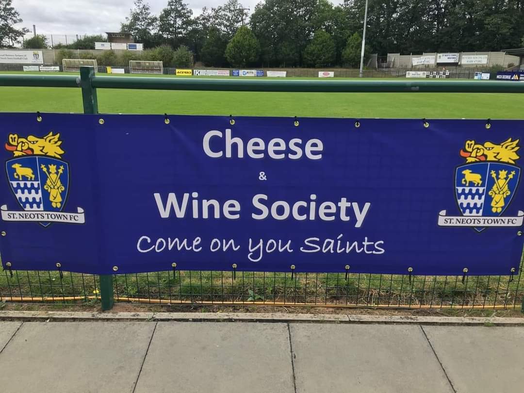 Looking forward to 3pm Tomorrow to see how The Boss <a href="/cameron2mawer/">Cameron mawer</a> + <a href="/StNeotsTownFC/">St Neots Town F.C. Official</a>  Bounce back from Tuesday Nite. COYS