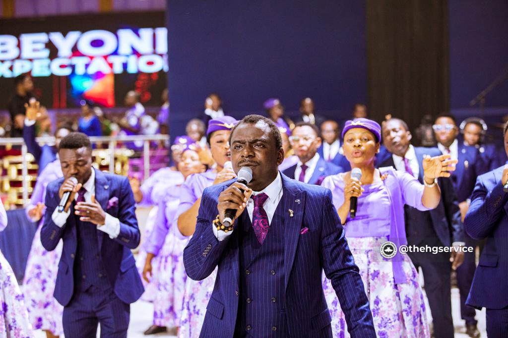 rccghq's tweet image. Leading us as we worship the Lord for the Holy Ghost Service is @Rccgpraiseteam1 

Day 5
Holy Ghost Service
71st Annual Convention
#BeyondExpectations
#RCCG