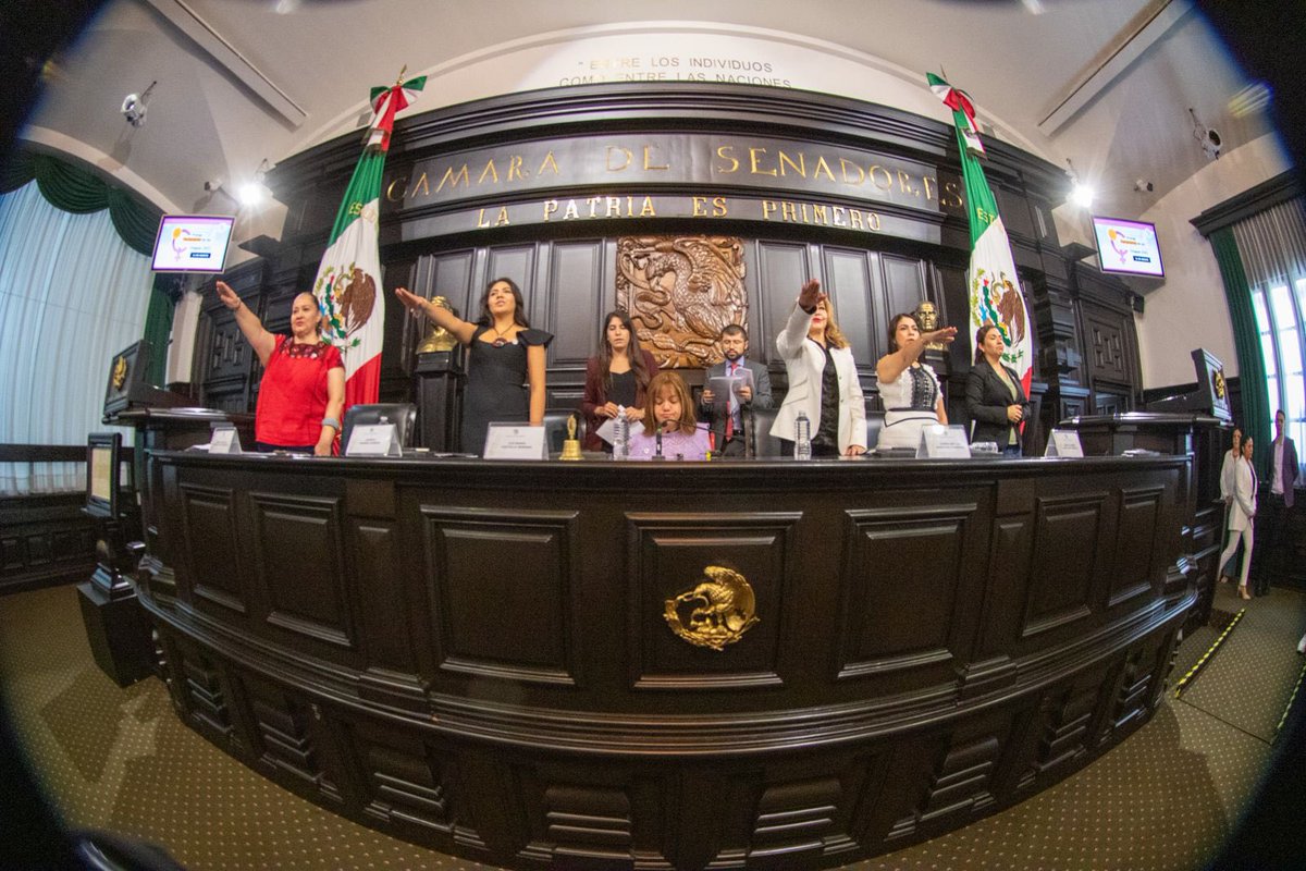 ramirezlalo_'s tweet photo. No se puede entender el desarrollo de ningún país sin la participación de las mujeres.
 
Es tiempo para las mujeres, en todos los niveles, esferas e instituciones públicas y privadas. 

Es un orgullo inaugurar el Primer Parlamento de las Mujeres Emprendedoras Chiapas 2023. https://t.co/SHTXSx14dZ