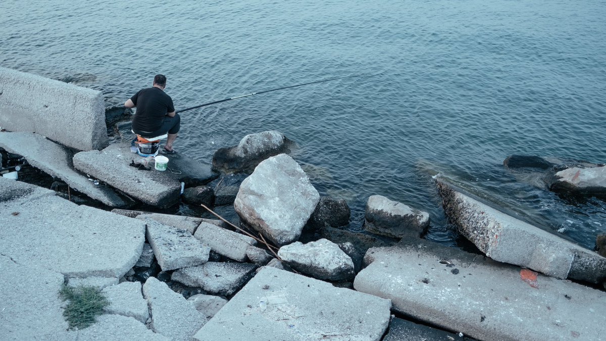 “Her tarafı karalar bağlamış deniz parçası.”
#framedesign #photography #lands