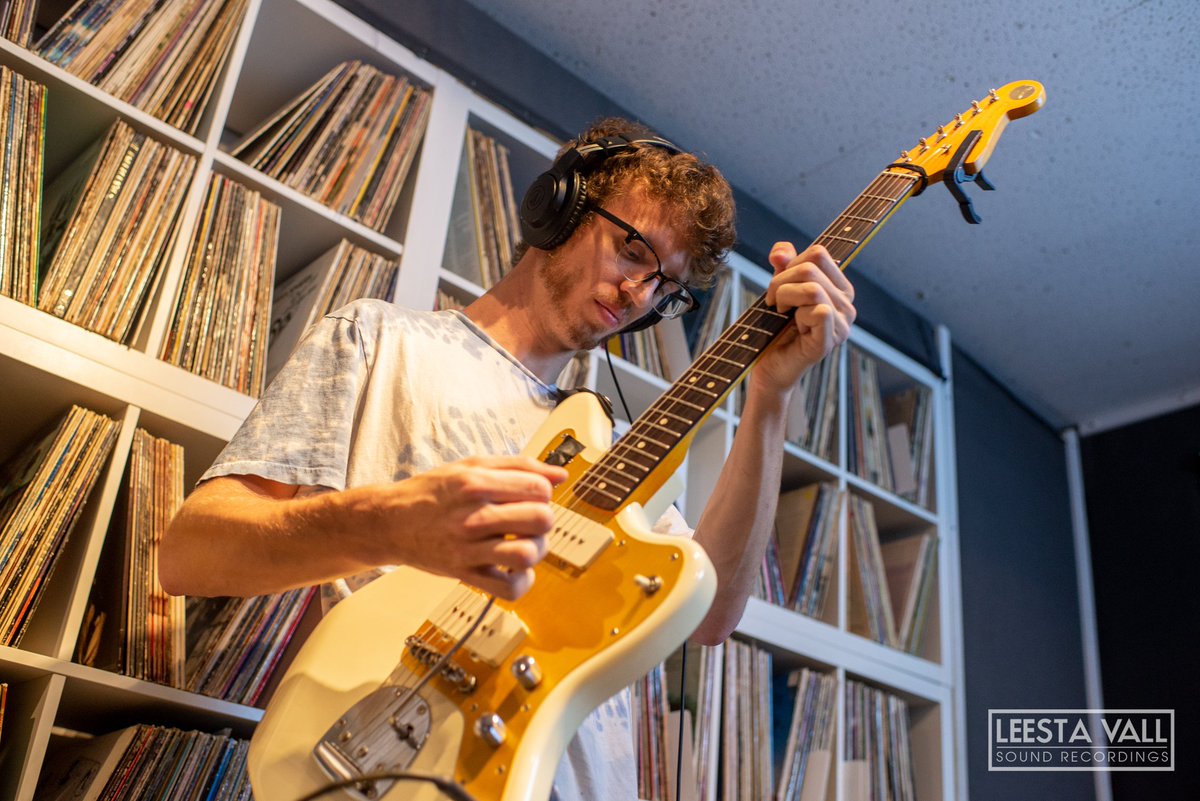 leestavall's tweet photo. As part of our Feature Friday series, we present to you @moontownpgh from the Pittsburgh, PA for Direct-to-Vinyl Live Session #2864. #lathecut #lathecutrecords #leestavall #directtovinyl #brooklyn #NYC #greenpoint #analog #recording #indie #vinyl #record #nycmusic #recording https://t.co/xbIqfxVTiE