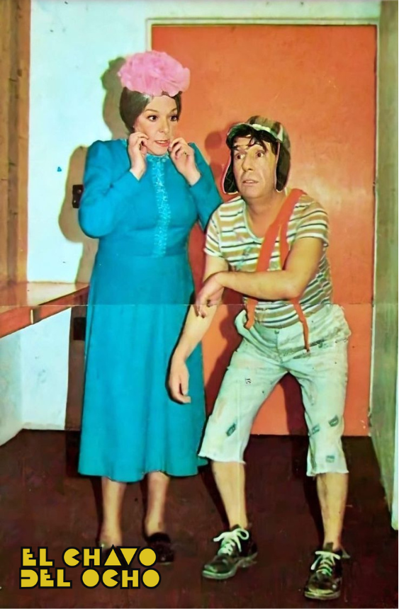 ChavodelOcho_Of's tweet photo. #BarrilDeLosRecuerdos ¿Qué habrá provocado la #Garrotera del Chavo? 🤔

#ElChavoDel8 #ElChavoDelOcho #LaBrujaDel71 #DoñaClotilde https://t.co/fjkvZs8rVv