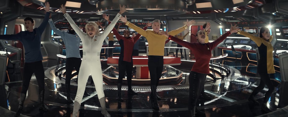 StarTrekOnPPlus's tweet photo. That's a wrap on Season 2! What are your favorite lines or moments from this season of #StarTrek #StrangeNewWorlds? https://t.co/xkfDtX8Yym