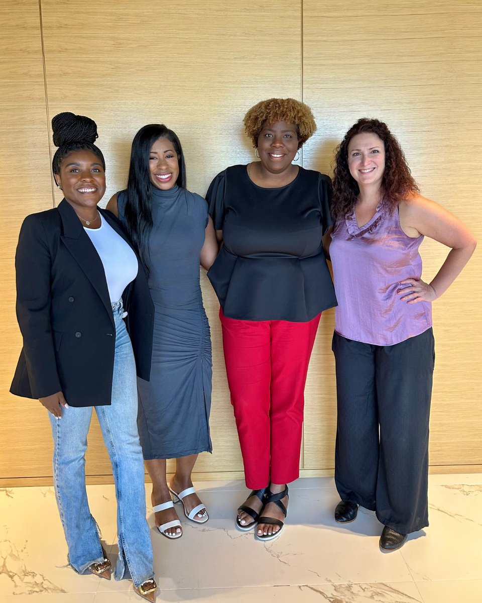 Congratulations to the #femalefounders who have earned an automatic spot at this year's #VentureAtlanta Conference 👏👏👏

▶︎ <a href="/jessicalhubley/">Jessica Hubley</a>, Founder &amp; CEO of <a href="/StoryLLP/">Story LLP</a>
▶︎ <a href="/ShanteFrazier_/">Shante Frazier</a>, Cofounder of <a href="/GetWellCapped/">WellCapped</a>
▶︎ <a href="/jileahemmings/">Jilea Hemmings</a>, Founder of <a href="/nourishbloommkt/">Nourish + Bloom Market</a>