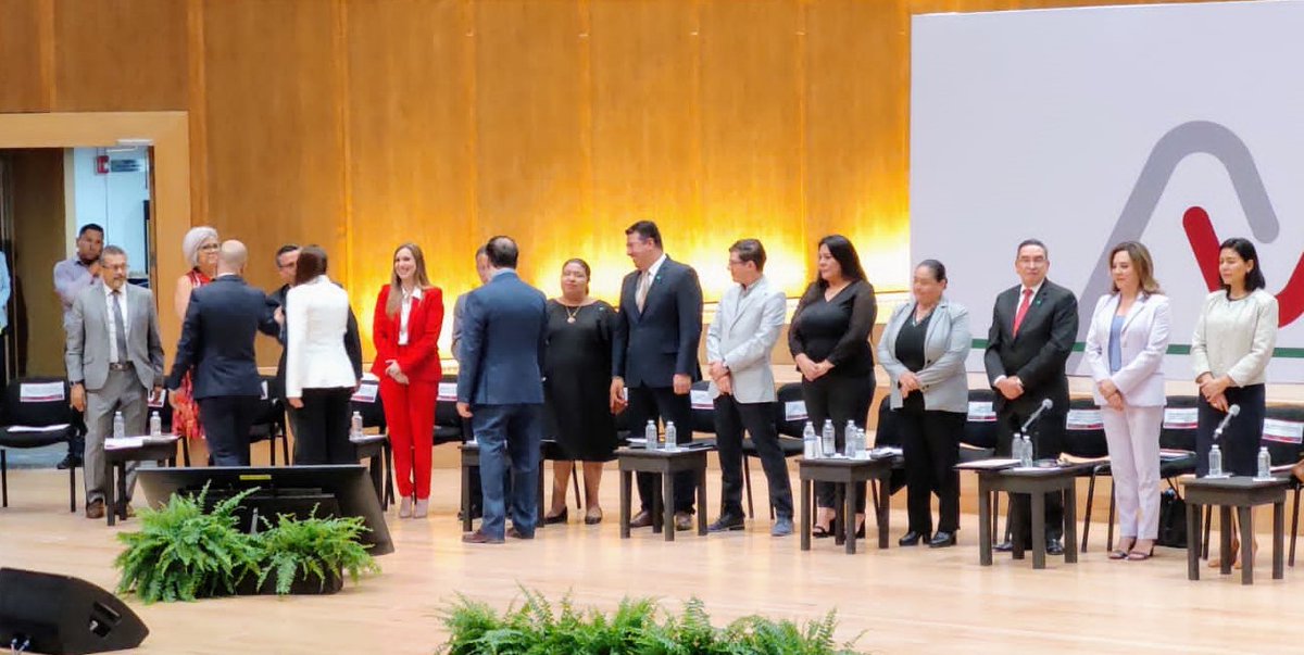 seseanlmx's tweet photo. Como representante del Comité Coordinador del #SEANL, María Teresa Treviño Fernández, Consejera Presidenta del @INFONLMX , asistió a la Primera Sesión Extraordinaria del #SNA en Aguascalientes. https://t.co/25oGtgd1qO