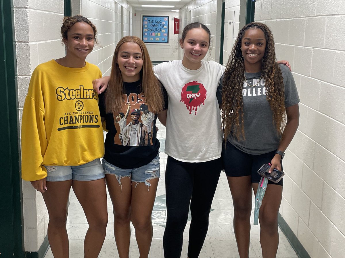 TilleryJerome's tweet photo. Lees McRae freshman “Team Drew” Carolina Rise. Have a great school year and season! https://t.co/MmJsvWAdGY